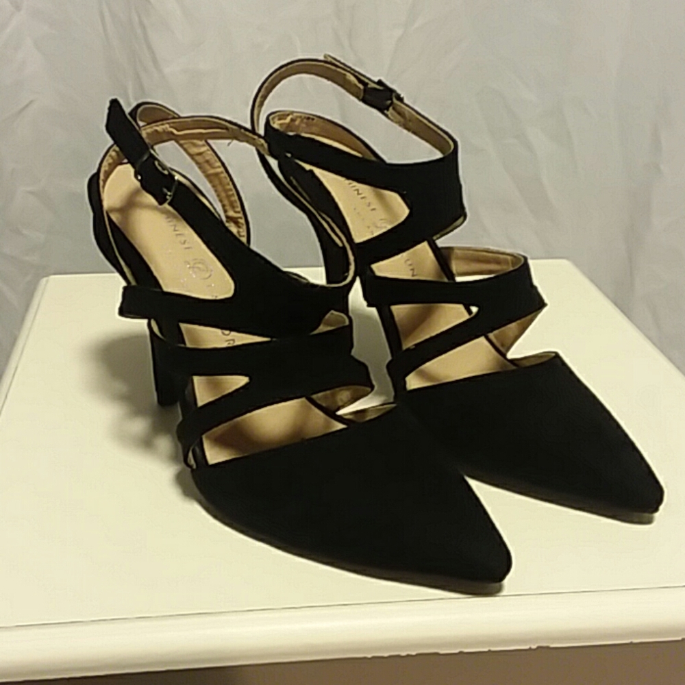 2/$10 Fancy strappy heels - Picture 7 of 8